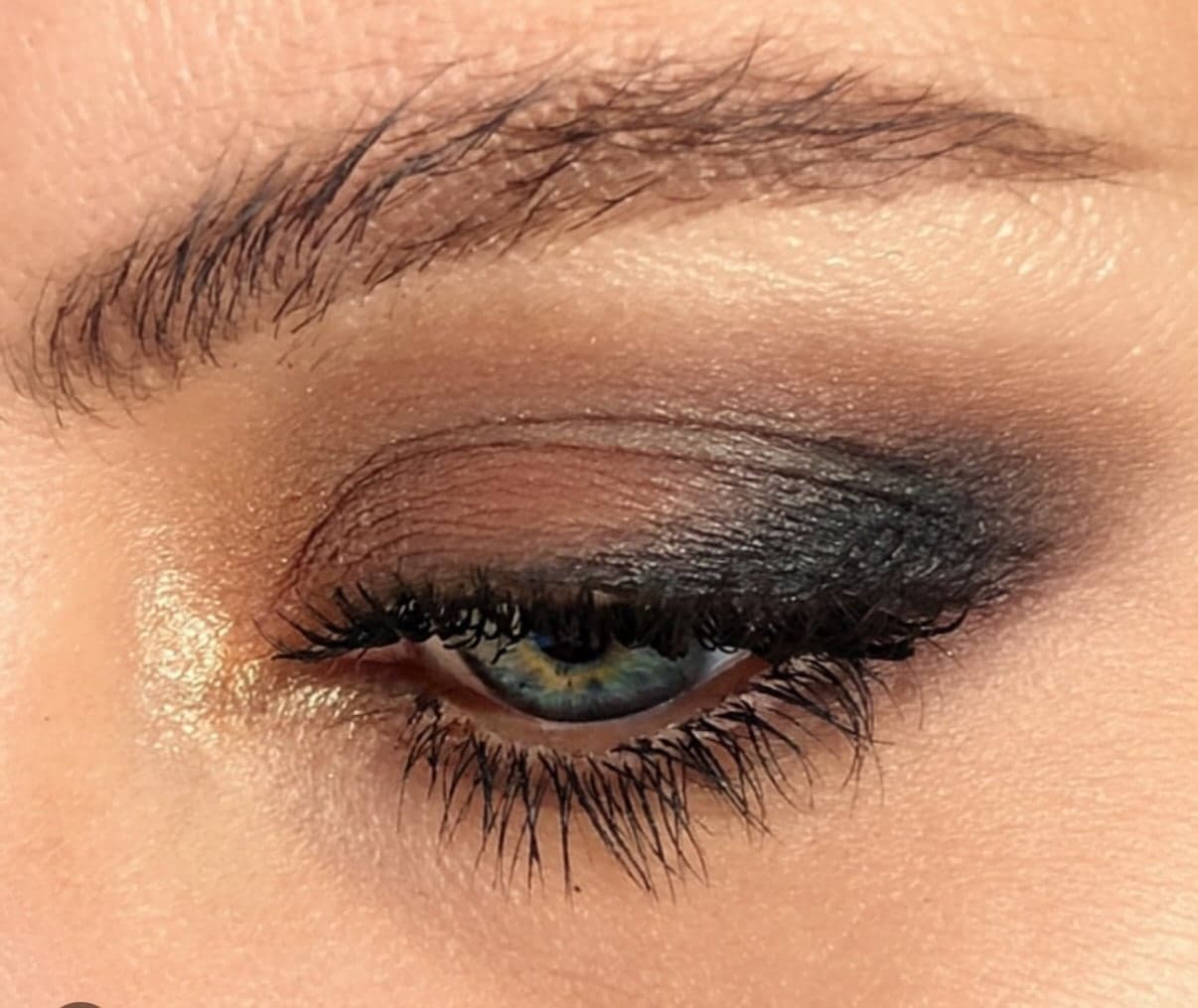 Facetune 14 10 2026 11 45 37