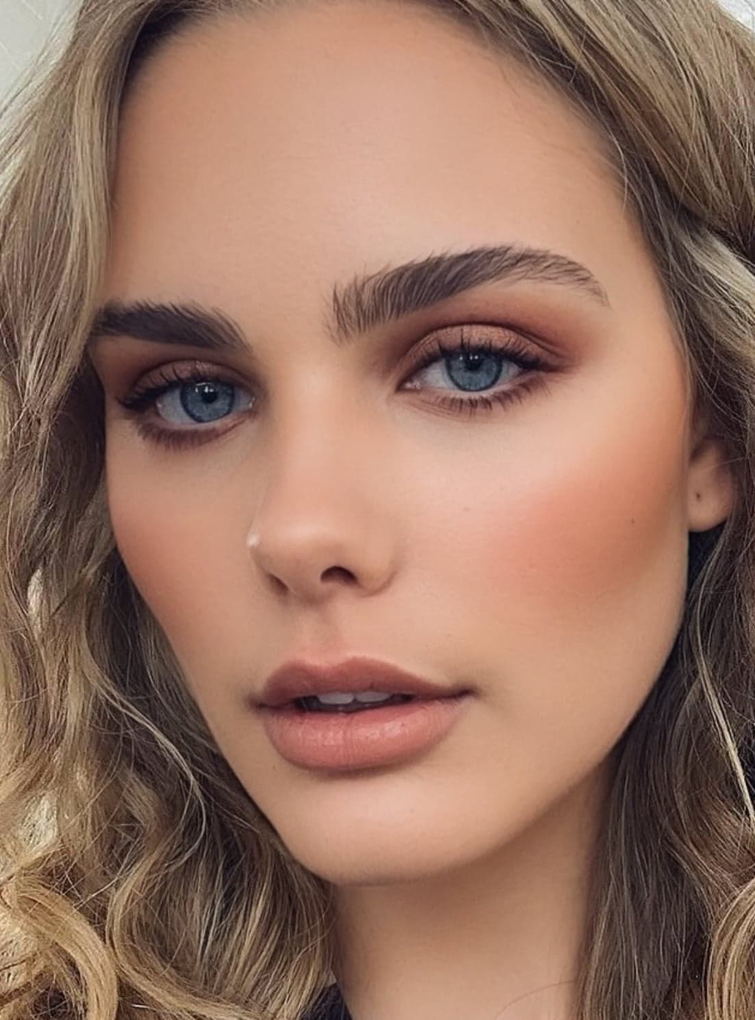 Facetune 14 10 2026 12 05 24